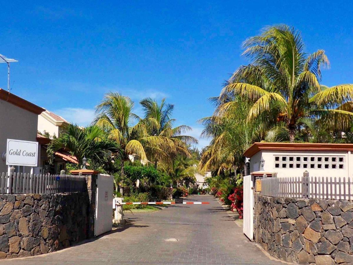 Beachfront Villa In A Beautiful And Secured Complex Flic-en-Flacq Buitenkant foto